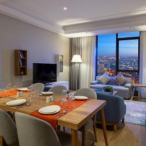 Appartement de Luxe à 2 Chambres à Coucher